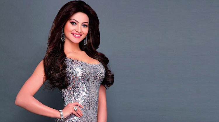 హాట్ హీరోయిన్ కు బెదిరింపులు! 1 1 3