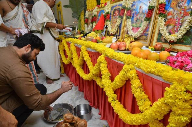 Victory Venkatesh Varun Tejs F2 Movie Launch Photos 17