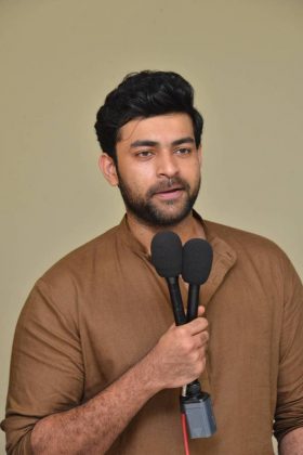 Victory Venkatesh Varun Tejs F2 Movie Launch Photos 37