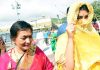 Shriya Saran Covers Face To Avoid Mob Harassment