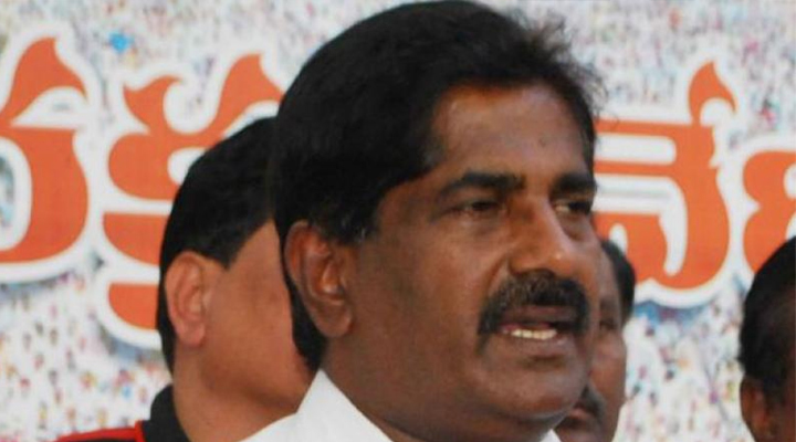 విజయవాడలో అశోక్బాబుకు చేదు అనుభవం 1 5 9