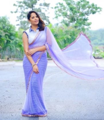 Anasuya Bharadwaj Looking Beautiful In Saree 6