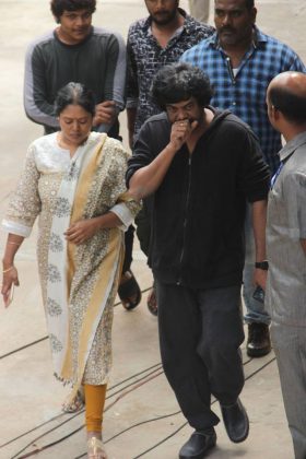 Celebs politicians arrive at Harikrishna residence 3