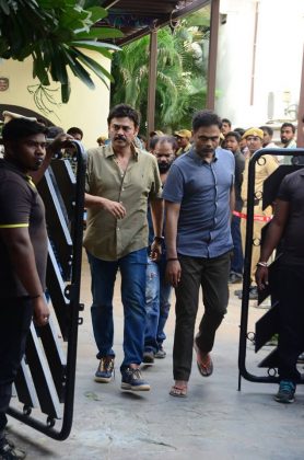 Celebs politicians arrive at Harikrishna residn