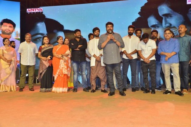 Geetha Govindam Movie Success Meet 15