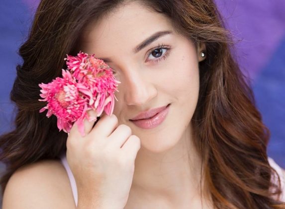 Mehrene Kaur Pirzada 3