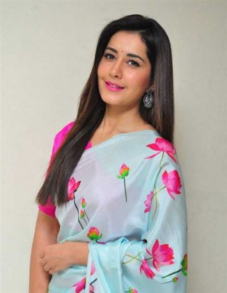 Raashi Khanna Interview Stills 2