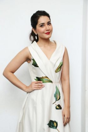 Raashi Khanna Latest Photos 1