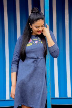 Sreemukhi Pics 3
