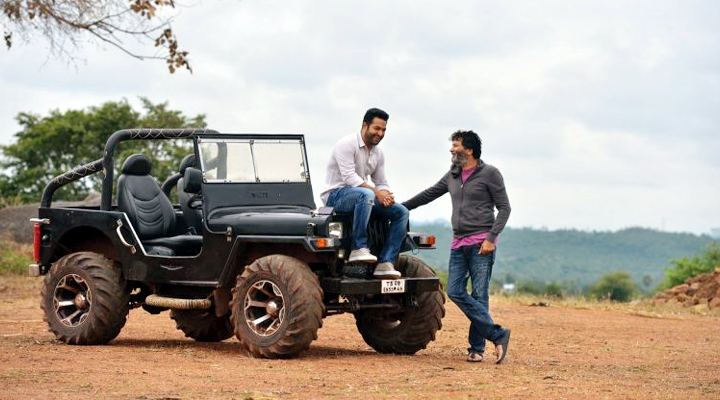 'అరవింద సమేత'లో మరో సర్ప్రైజ్ 1 2 30