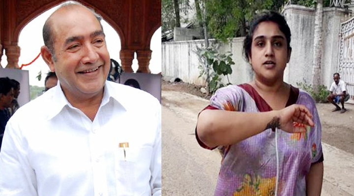 కూతురిపై ఫిర్యాదు చేసిన సినియర్ నటుడు 1 3 22