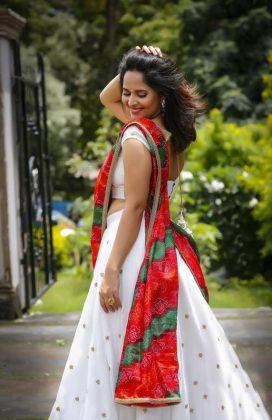 Anasuya Bharadwaj New Stills 13