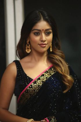 Anu Emmanuel At Shailaja Reddy Alludu Movie Pre Release Event 2