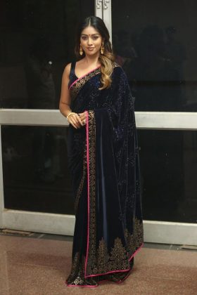 Anu Emmanuel At Shailaja Reddy Alludu Movie Pre Release Event 7