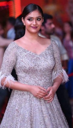 Gorgeous Keerthy Suresh At Siima Awards 2018 2