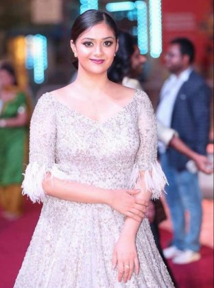 Gorgeous Keerthy Suresh At Siima Awards 2018 5