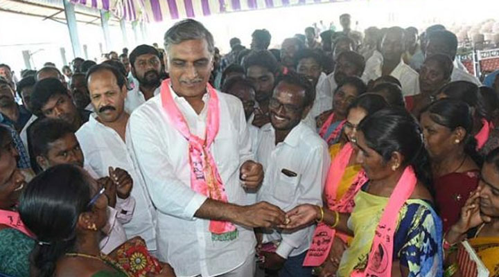 KCR Plans Of Early Telangana Polls 4