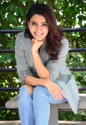 Samantha Stills From U Turn Promotion 6
