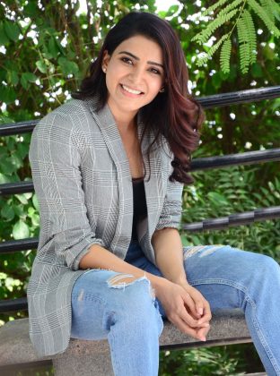 Samantha Stills From U Turn Promotion8