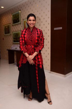 Samantha U Turn Success Meet 4