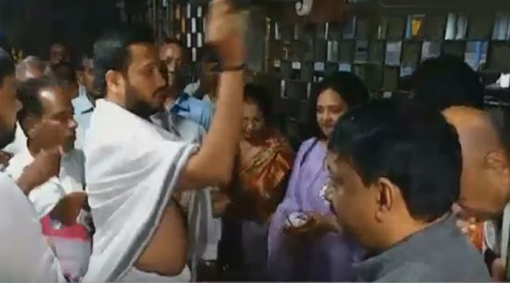 భక్తుడిగా మారిన ఆర్జీవీ 1 1 17