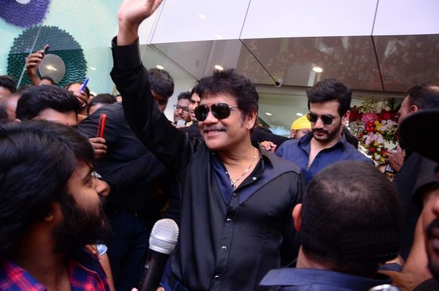 Nagarjuna And Akhil Launched South India Shopping Mall 8