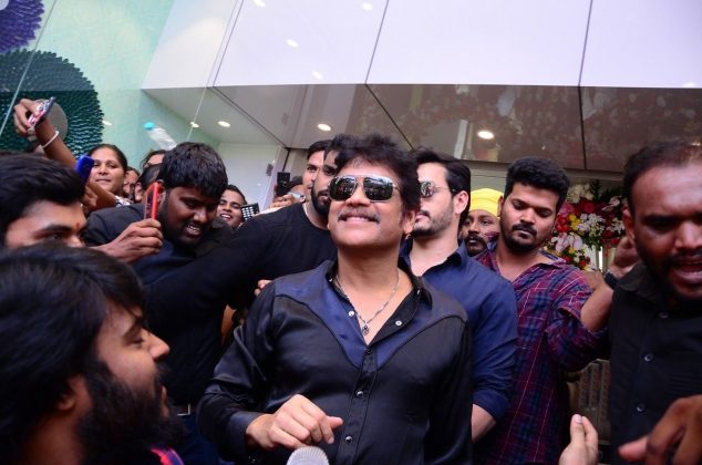 Nagarjuna And Akhil Launched South India Shopping Mall 9