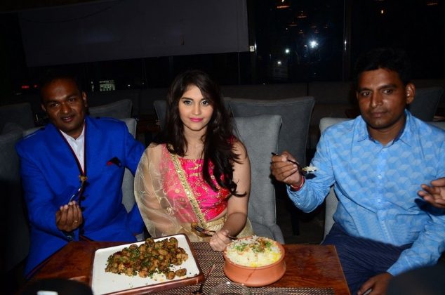 Surabhi Launches Swadesh Restaurant 11