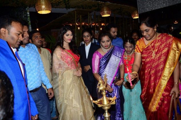 Surabhi Launches Swadesh Restaurant 7