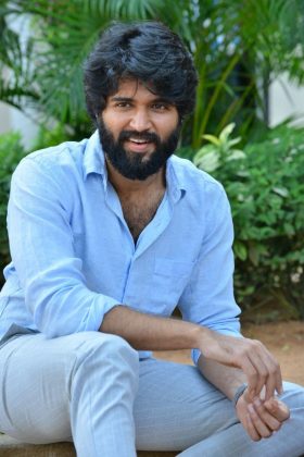 Vijay Devarakonda Interview Stills NOTA 10