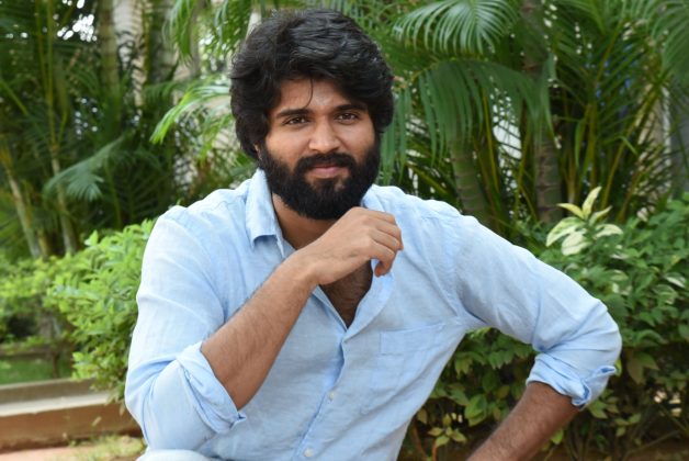 Vijay Devarakonda Interview Stills NOTA 3
