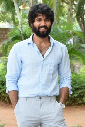 Vijay Devarakonda Interview Stills NOTA 8