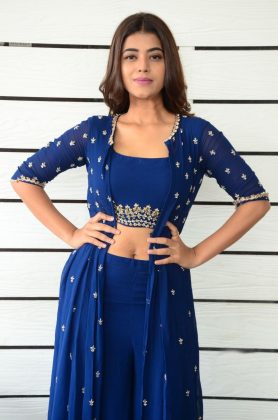 Yamini Bhaskar AtBhale Manchi Chowka Beram Promotions 8