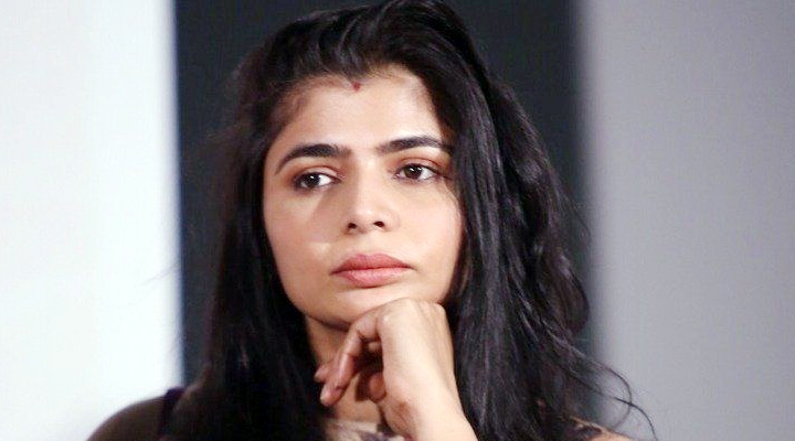 సింగర్ చిన్మయిపై తమిళ డబ్బింగ్ యూనియన్ వేటు 1 14