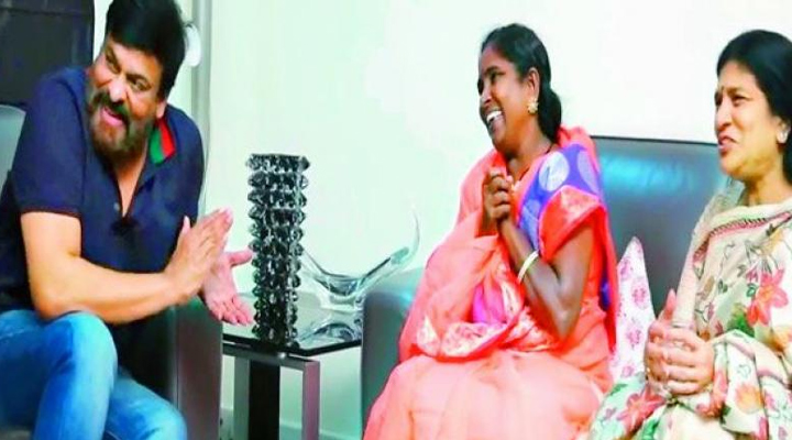 చరణ్, బన్నీ సినిమాల్లో బేబీకి అవకాశం.. చిరంజీవి దంపతులతో బేబీ 1 5 26