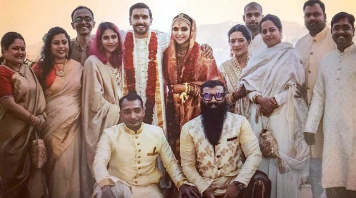 ఖరీదైన ఫ్లాట్కు దీపిక-రణ్వీర్ 1 8 11