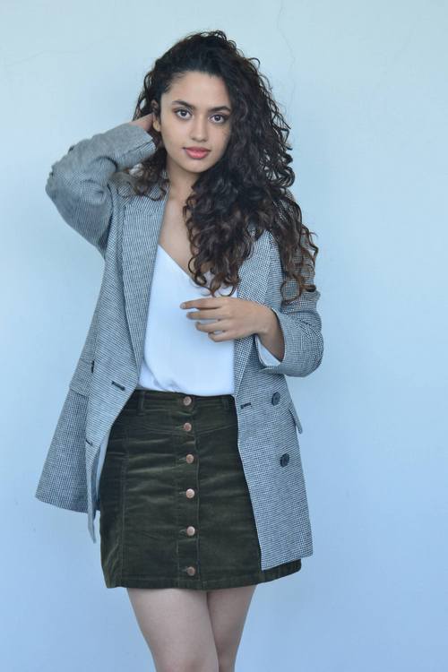 Malavika Nair Takes Hot Route 5 Malavika Nair d