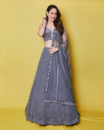 Pragya Jaiswal Latest Images 8