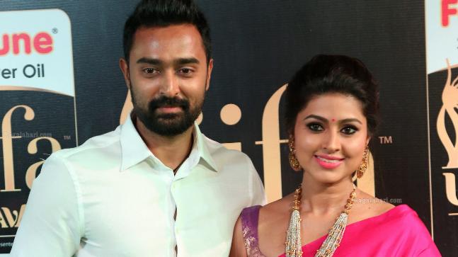 Actress Sneha's Husband Prasanna Trolled 1 Prasanna trolled