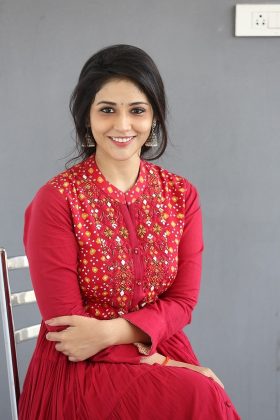 Priyanka Interview Stills 29