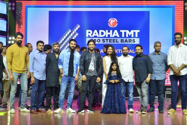 Padi Padi Leche Manasu Pre Release Event 17