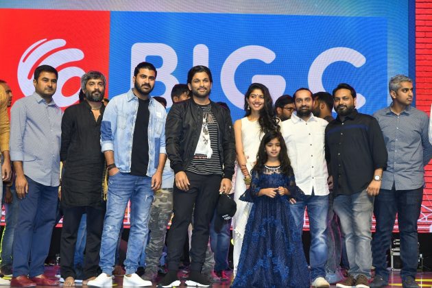 Padi Padi Leche Manasu Pre Release Event 18