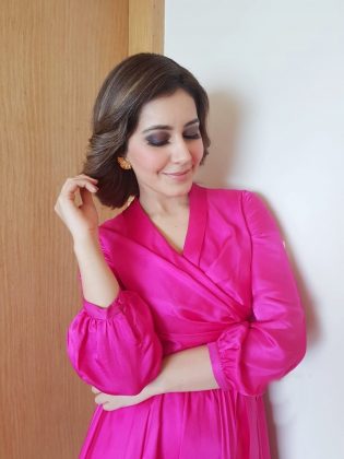 Raashi Khanna Latest Stills In Pink 4