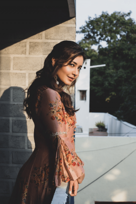 Raashi Khanna Latest Stills2