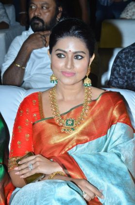 Sneha At Vinaya Vidheya Rama Pre Release Event 2