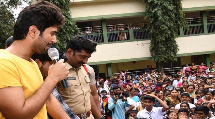 సింగరేణి కార్మికుడిగా విజయ్ దేవరకొండ! 2 7a 2