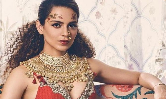 Kangana Ranaut dares Karni Sena 1 kangana ranut warns karni sena