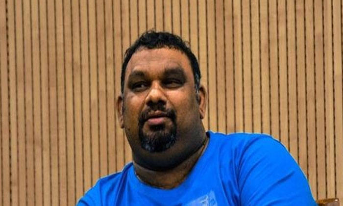 Fade-out celebs turn political paid campaigners 3 kathi mahesh political entry 2019