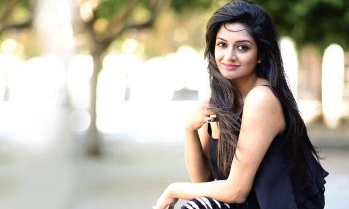 Vimala Raman bikini pic with beau 1 vimala raman boyfriend