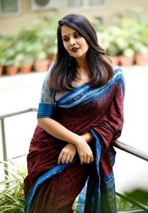 Anasuya Bharadwaj In Saree Photos7